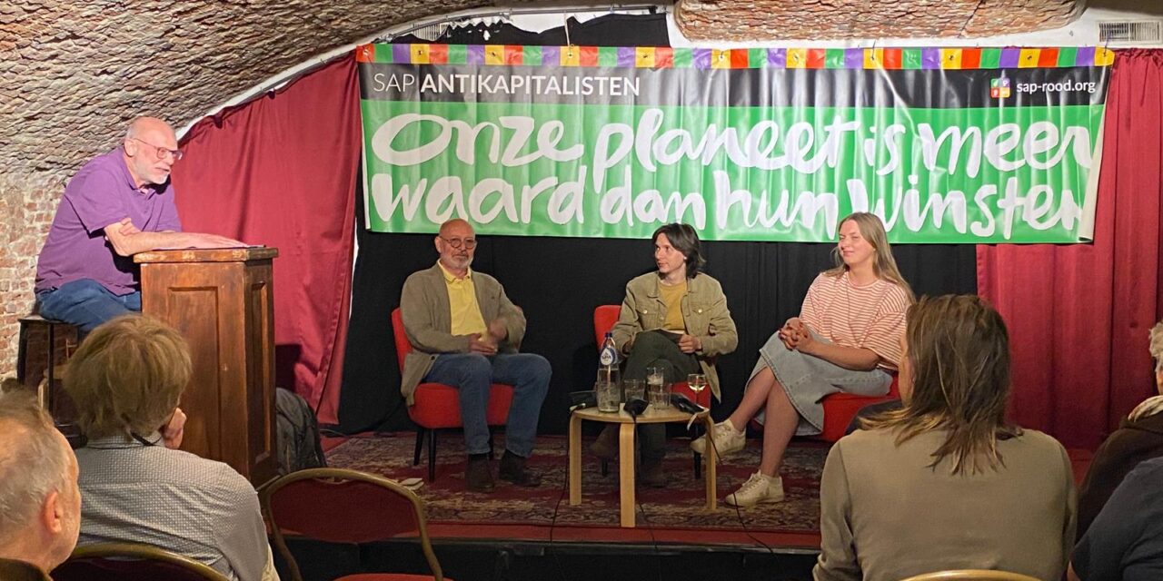 Boekvoorstelling van het Ecosocialistisch Manifest in De Groene Waterman